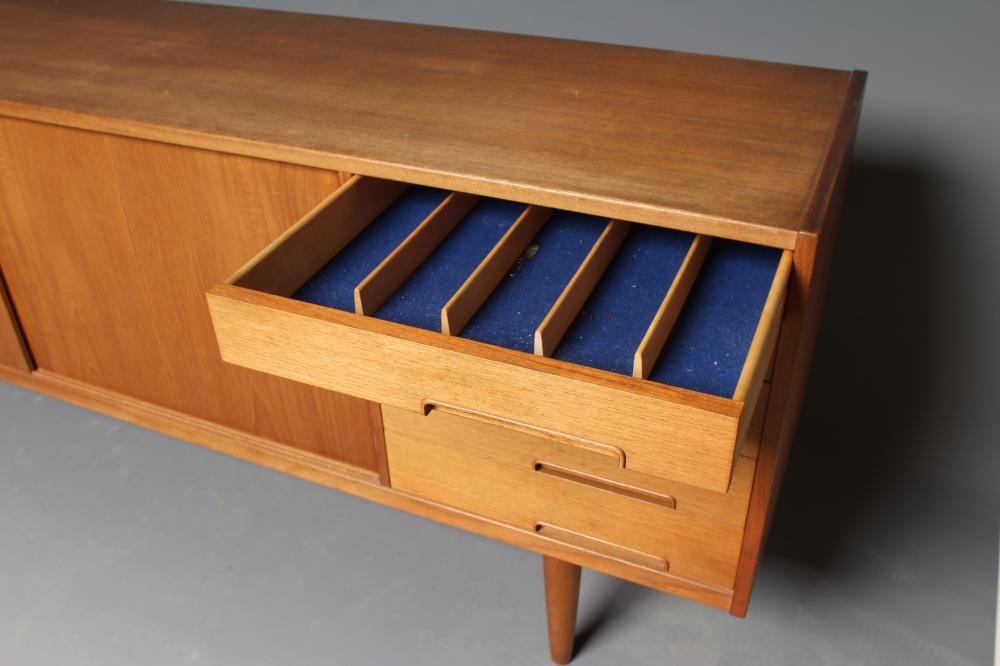 A NILS JONSSON FOR TROEDS TEAK TRENTO SIDEBOARD Image