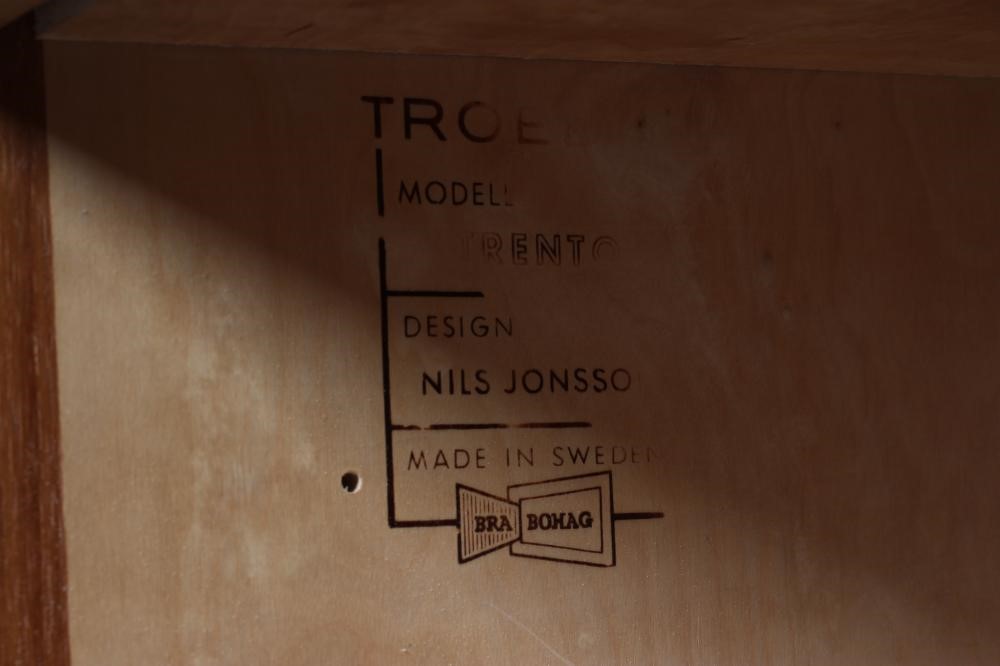 A NILS JONSSON FOR TROEDS TEAK TRENTO SIDEBOARD Image