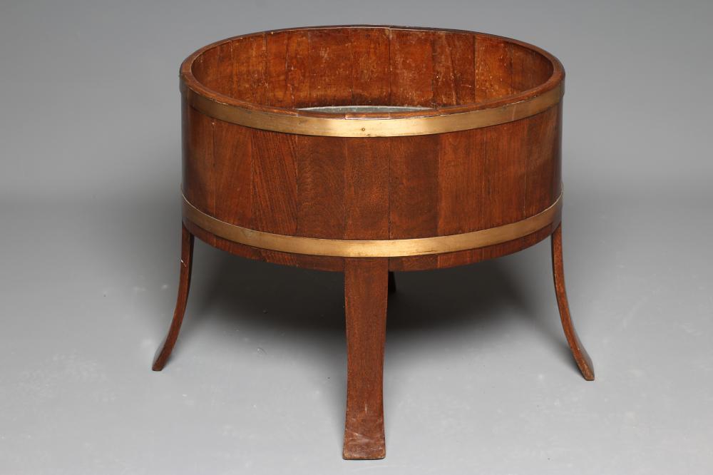 AN OAK CELLARETTE Image