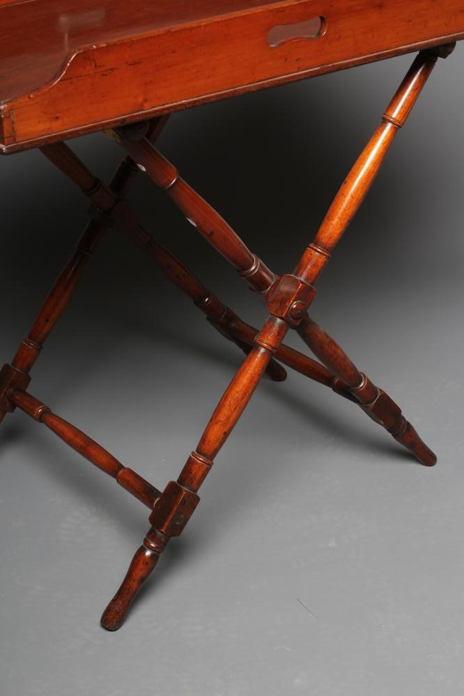 A VICTORIAN MAHOGANY BUTLERS TRAY Image