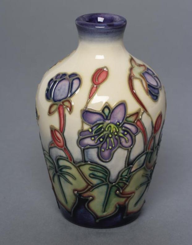 A MOORCROFT POTTERY HEPATICA PATTERN SMALL VASE Image