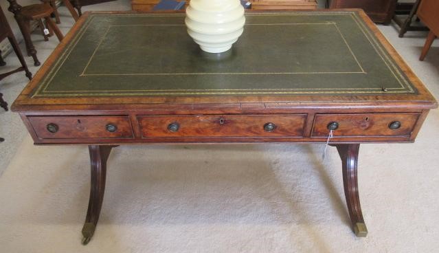 A REGENCY MAHOGANY LIBRARY TABLE Image