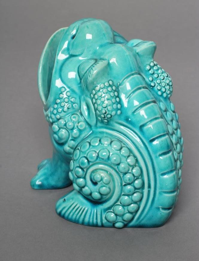 A BURMANTOFTS GROTESQUE TOAD SPOON WARMER Image