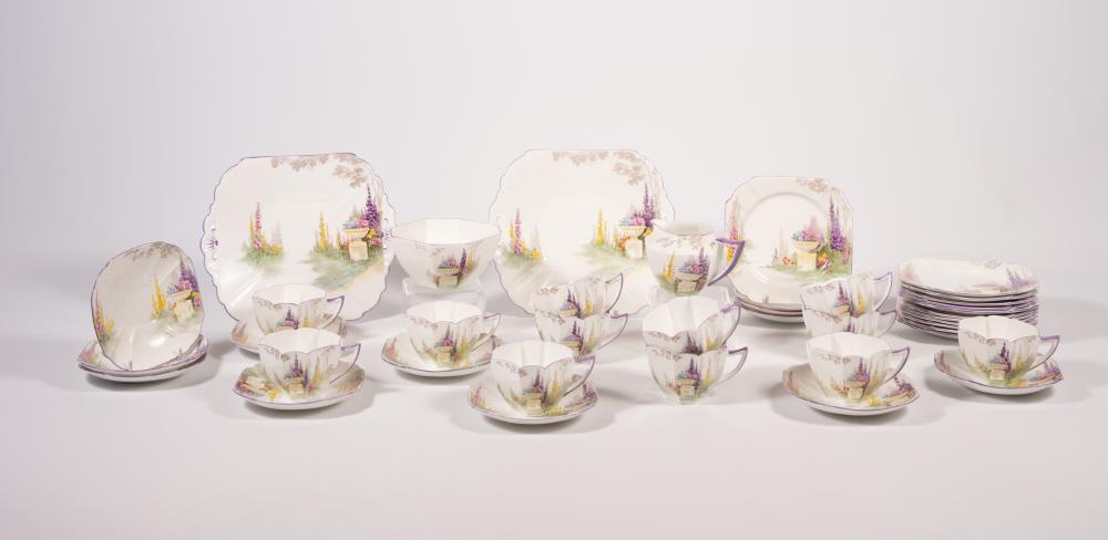 AN ART DECO SHELLEY CHINA TEA SERVICE Image