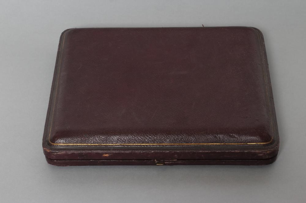 A COMPOSITE GEORGE III SILVER FRUIT SERVING SET Image