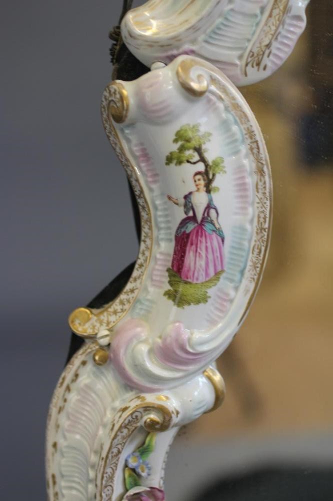 A LARGE GERMAN PORCELAIN MIRROR FRAME Image