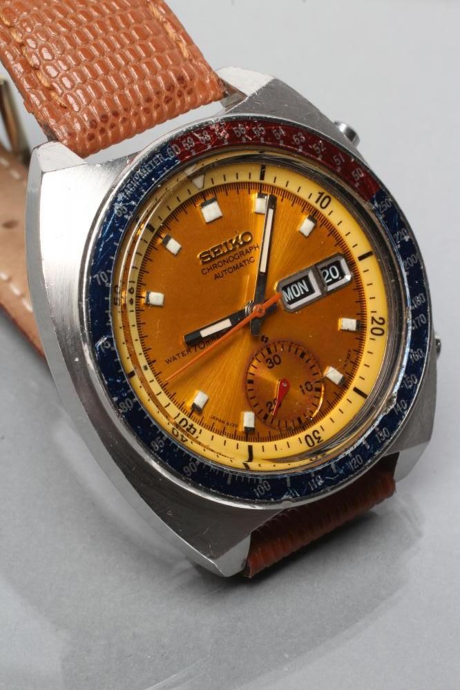 A GENTLEMAN'S 1970'S SEIKO AUTOMATIC CHRONOGRAPH "POGUE" WRISTWATCH Image