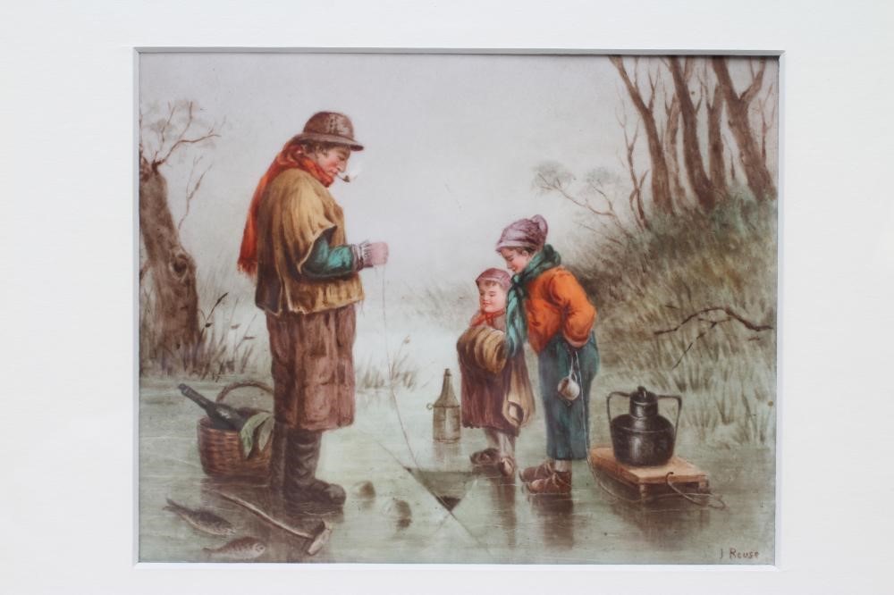 AN ENGLISH PORCELAIN PLAQUE Image