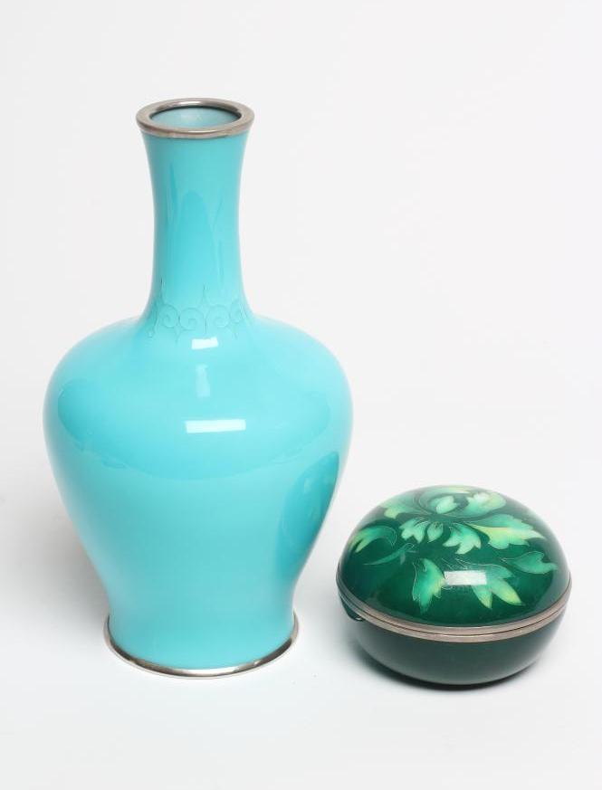AN ANDO CLOISONNE ENAMEL VASE Image