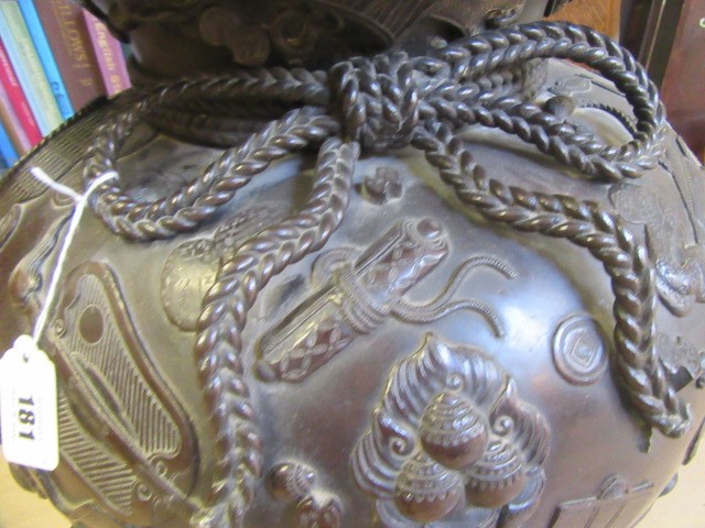 A LARGE JAPANESE BRONZED METAL VASE Image