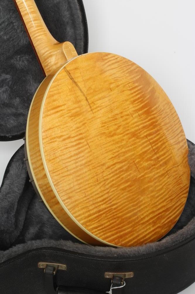 A SULLY'S NINETEEN FRET TENOR BANJO Image