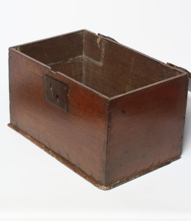 A SCANDINAVIAN BENTWOOD FOOD STORAGE BOX Image