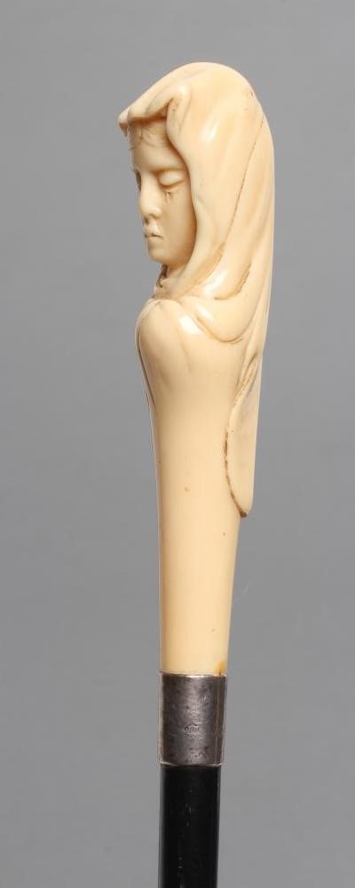 A LADY'S VICTORIAN WALKING CANE Image