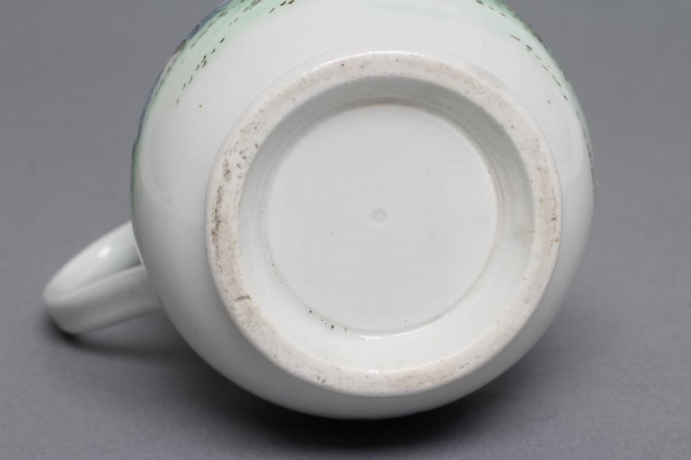 A FIRST PERIOD WORCESTER PORCELAIN SPARROW BEAK JUG Image