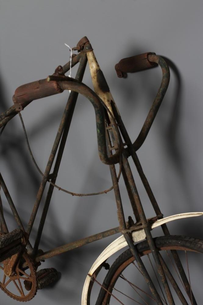 A LISTER "DURSLEY PEDERSEN" BICYCLE Image