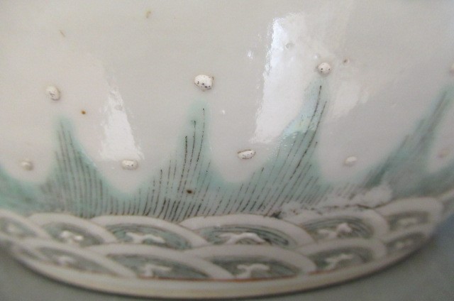 A CHINESE PORCELAIN JAR AND COVER of ovoid form Image