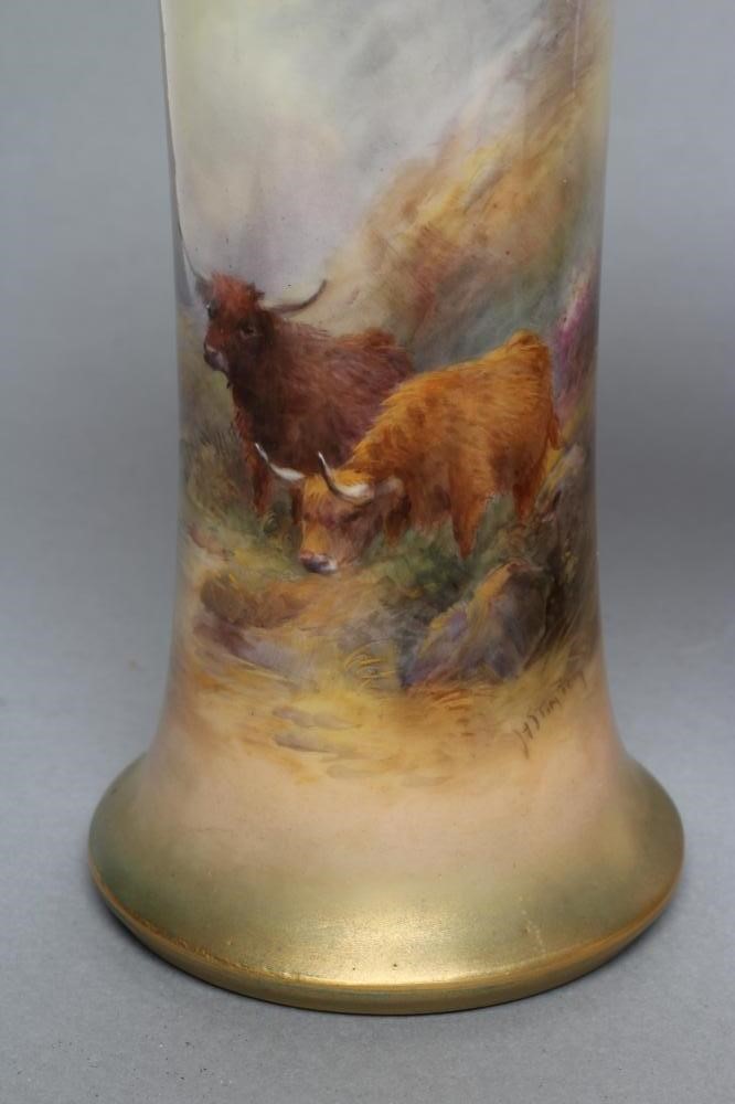 A PAIR OF ROYAL WORCESTER CHINA VASES Image