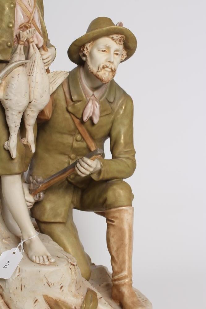 A ROYAL DUX FIGURE GROUP Image