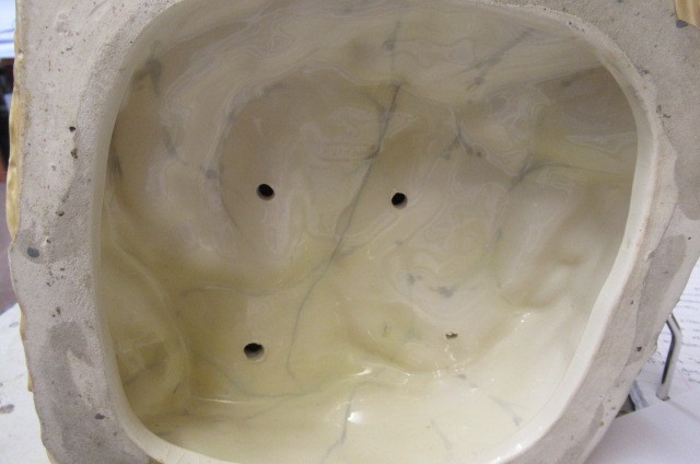 AN AMPHORA FIGURE Image