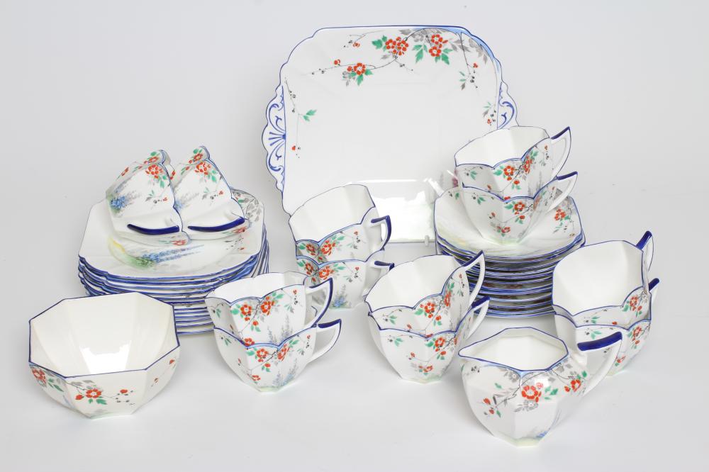 AN ART DECO SHELLEY CHINA QUEEN ANN TEA SERVICE printed and painted with the Lupin pattern Image