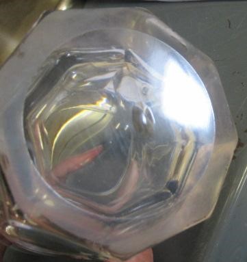 A SET OF SIXTEEN VICTORIAN GLASS GOBLETS Image