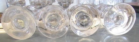 A SET OF SIXTEEN VICTORIAN GLASS GOBLETS Image