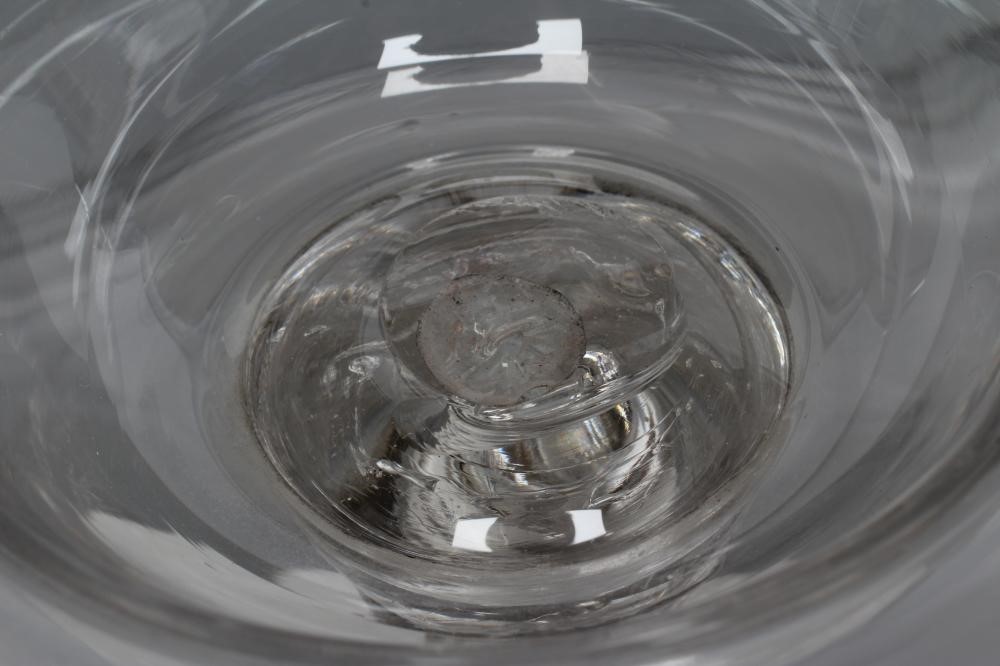 A GEORGIAN GLASS TAZZA Image
