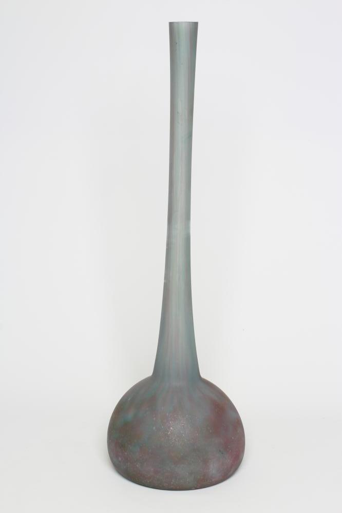 A LARGE DAUM GLASS LILY VASE Image