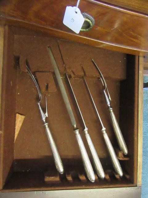 A ROMNEY PLATE PART TABLE SERVICE Image