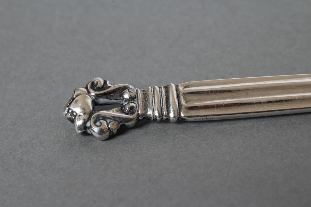 AN ART DECO SAUCE SILVER LADLE Image