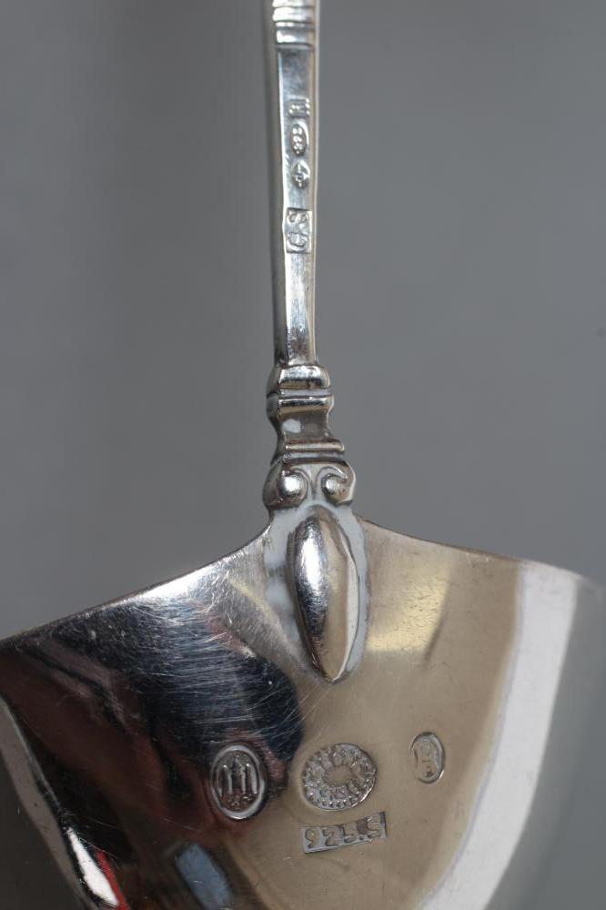 AN ART DECO SAUCE SILVER LADLE Image