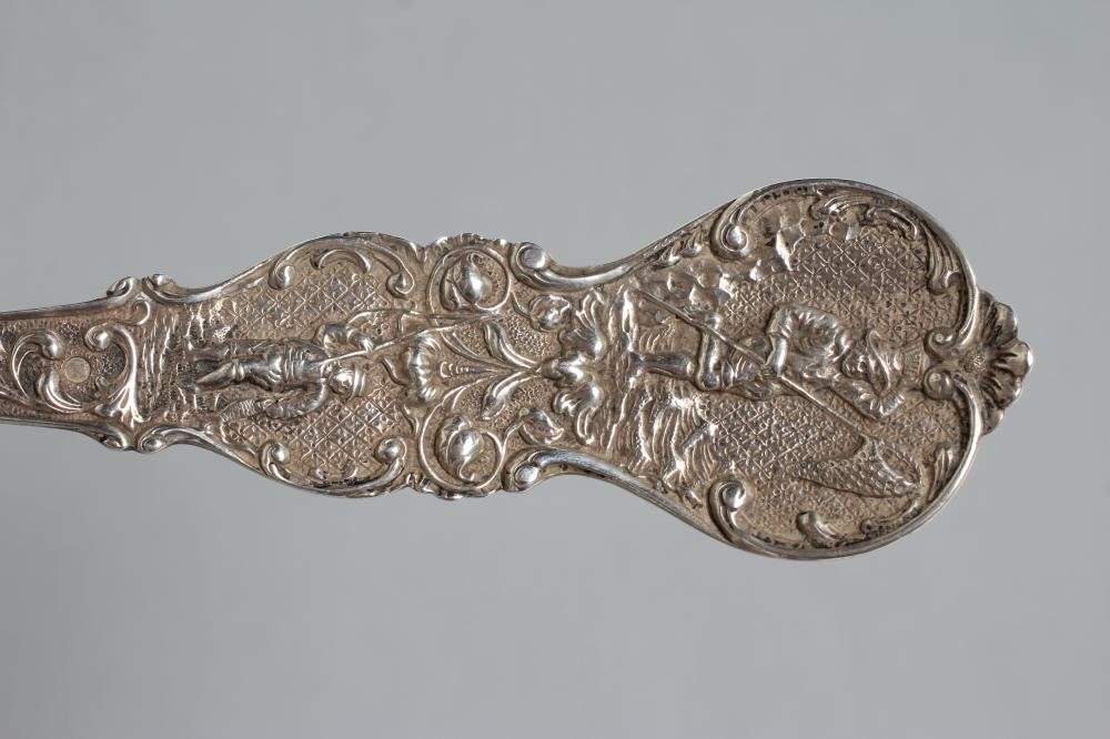 A DUTCH SILVER PRESENTATION SPOON Image