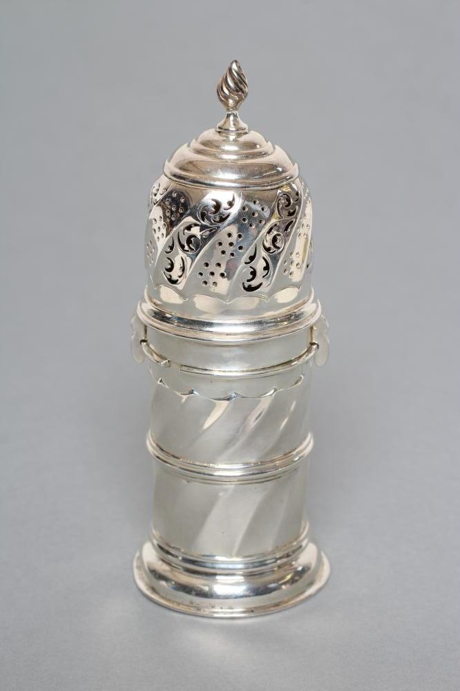 A LIGHTHOUSE SUGAR CASTOR Image