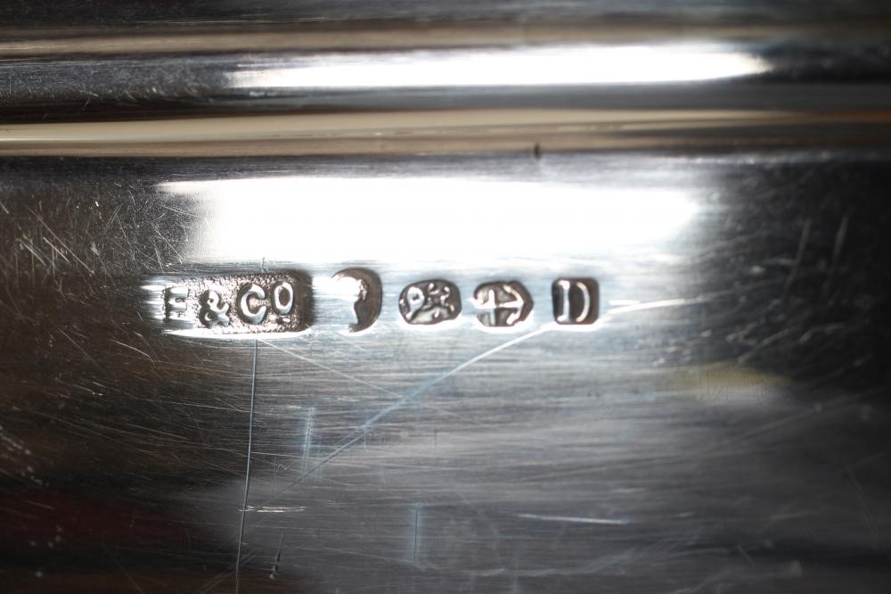 AN EARLY VICTORIAN ENTREE DISH Image