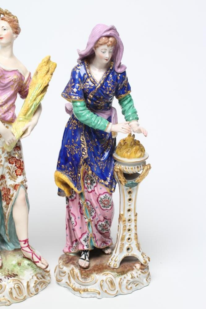 A SET OF FOUR SAMSON OF PARIS PORCELAIN ALLEGORICAL FEMALE FIGURES Image