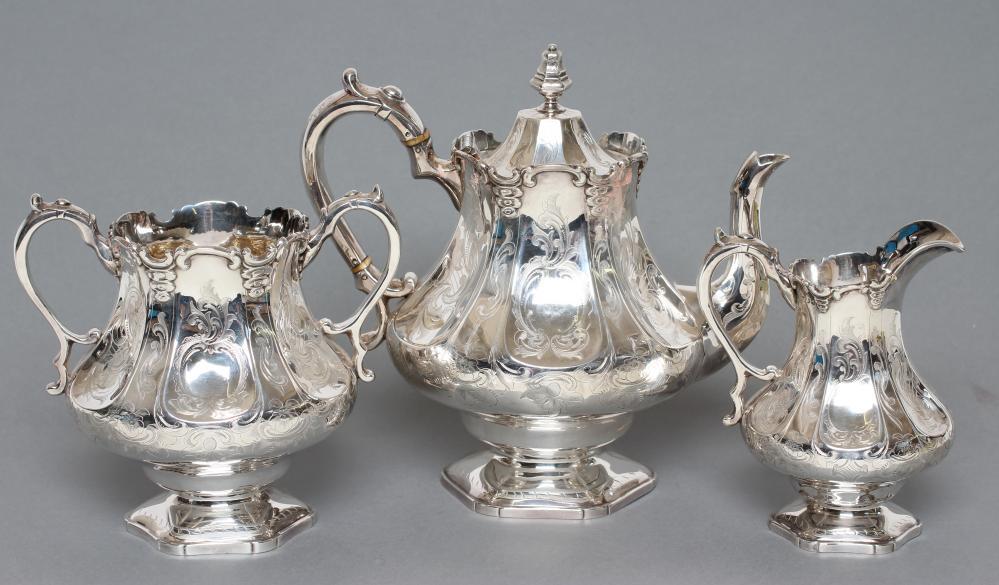AN EARLY VICTORIAN SCOTTISH THREE PIECE TEA SERVICE Image