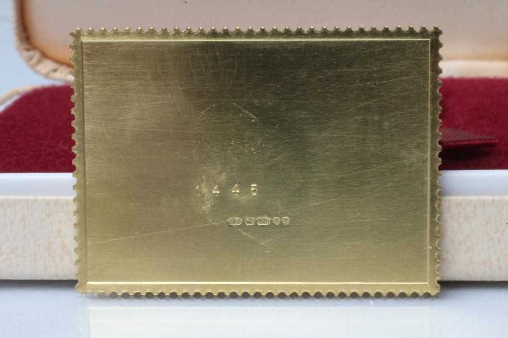 AN ELIZABETH II 22CT GOLD "THE LOCOMOTION" REPLICA POSTAGE STAMP Image