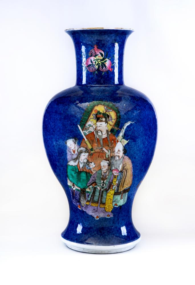 A CHINESE PORCELAIN VASE of inverted baluster form painted in polychrome enamels with a female Image