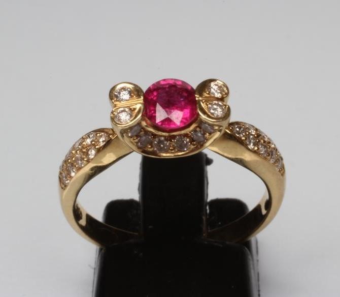 A RUBY AND DIAMOND COCKTAIL RING Image