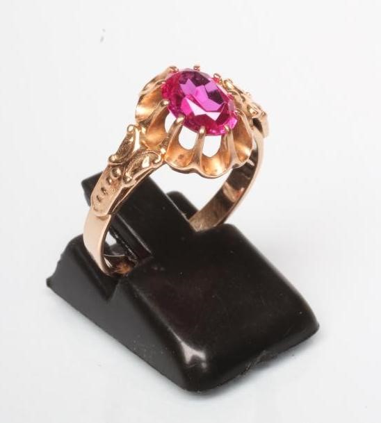 A RUBY COCKTAIL RING Image