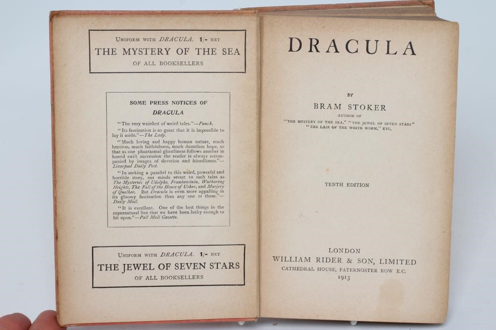 BRAM STOKER - Dracula Image