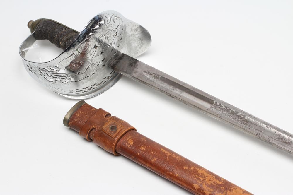 AN 1897 PATTERN OFFICER'S SWORD Image
