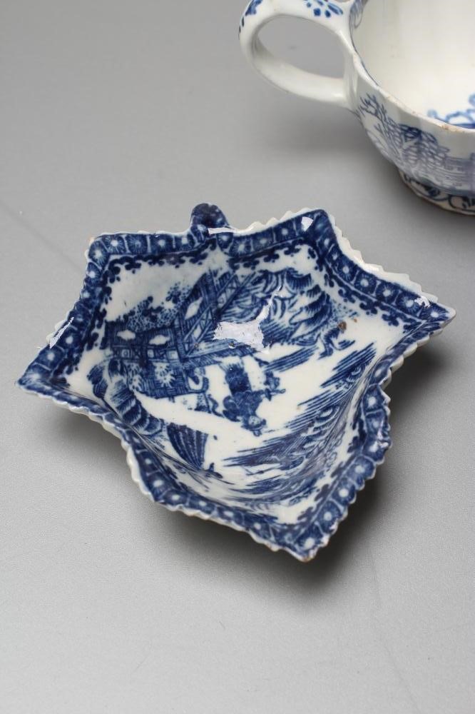 A BOW PORCELAIN BUTTERBOAT Image