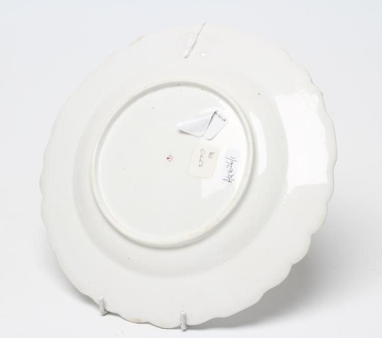 A CHELSEA PORCELAIN PLATE Image