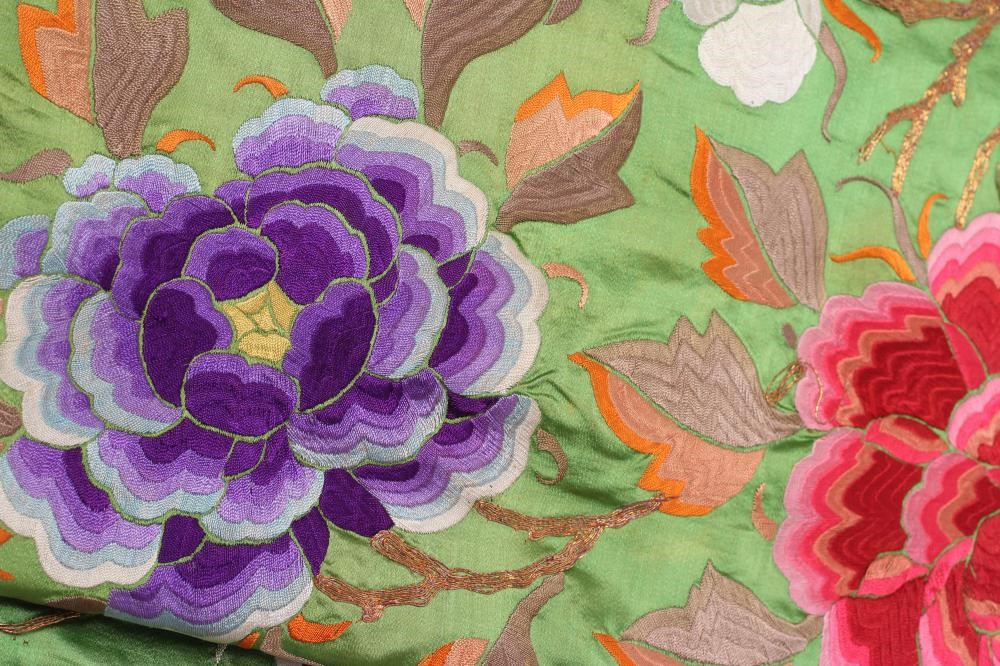 A CHINESE SILK LARGE OBLONG PANEL Image