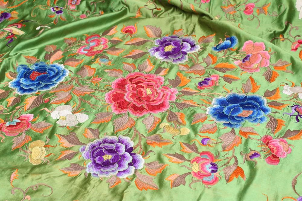 A CHINESE SILK LARGE OBLONG PANEL Image