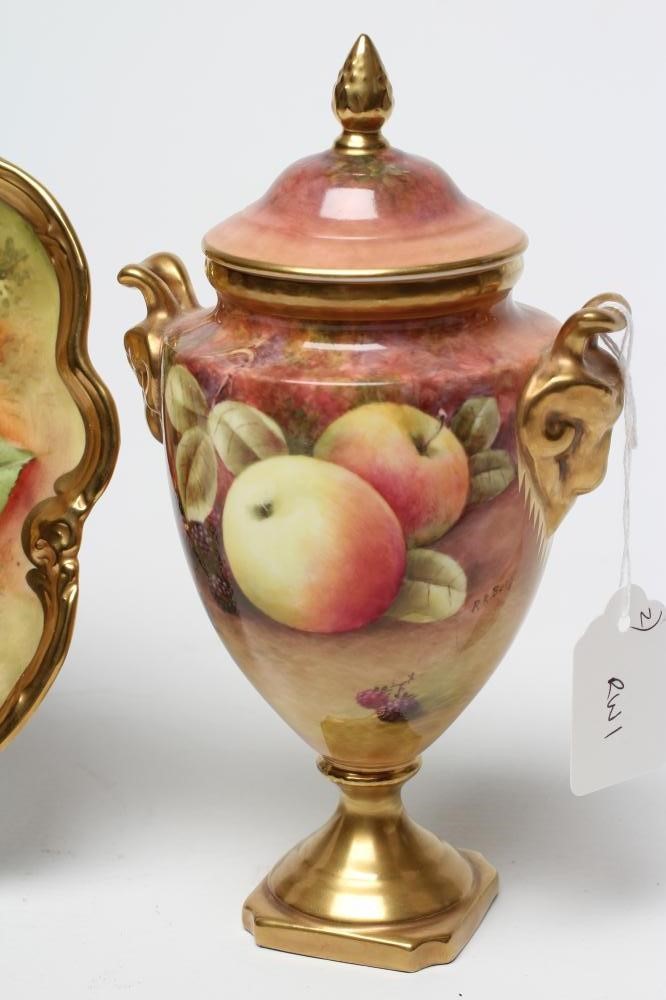 A COALPORT CHINA CABINET PLATE Image