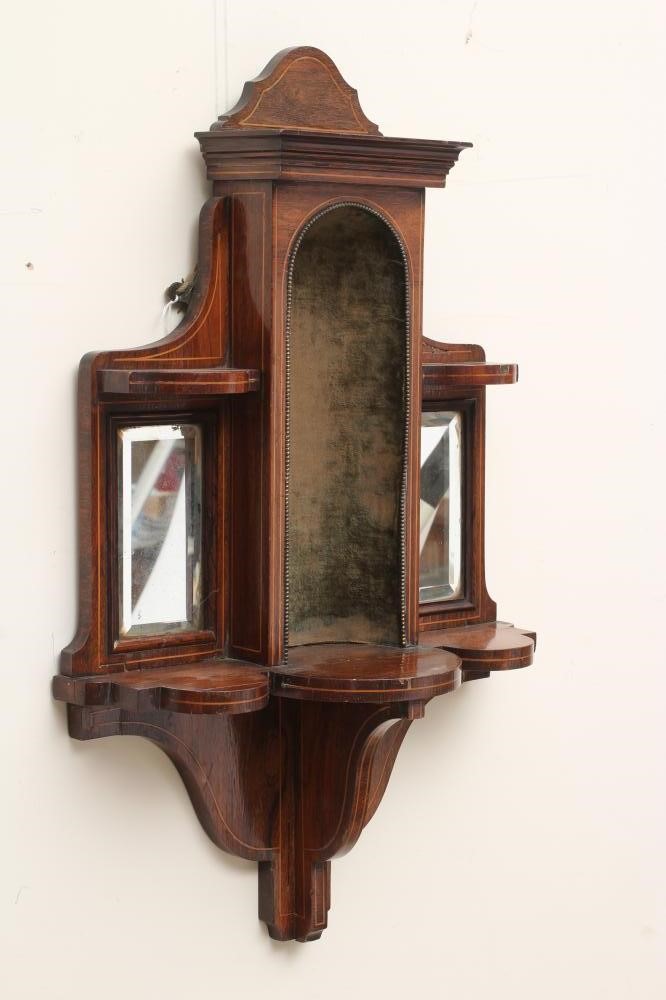 AN EDWARDIAN ROSEWOOD WALL BRACKET Image