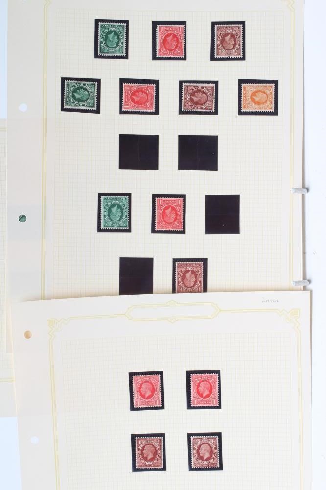 THIRTEEN ALBUM PAGES GEORGE V 1924-1935 Image