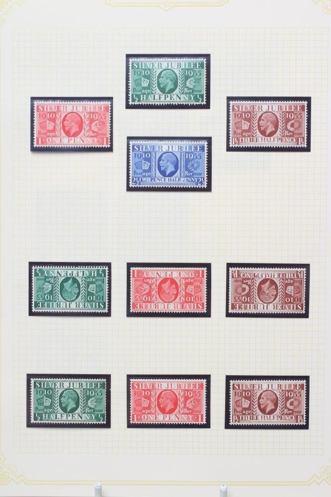 THIRTEEN ALBUM PAGES GEORGE V 1924-1935 Image